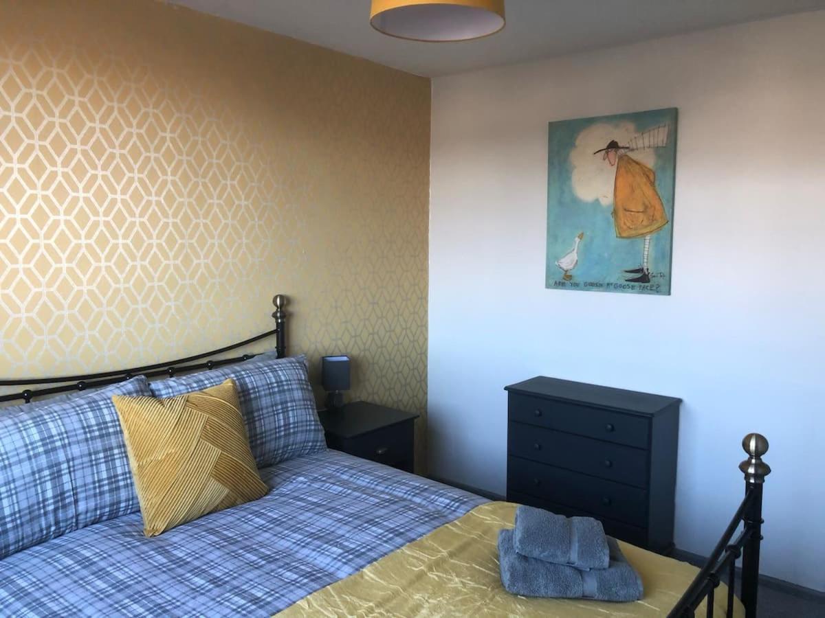 Rowan Place 5 Bedroom Off Street Parking Accommodation Durham Esterno foto